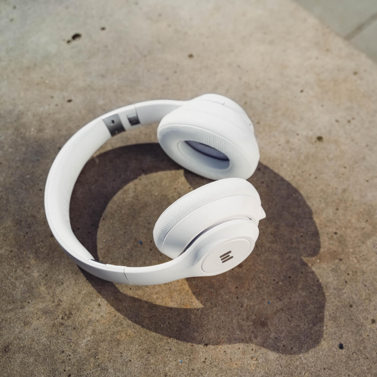 BOOM Arctic White Award winning Headphones MIIEGO MIIEGO Active Lifestyle Audio