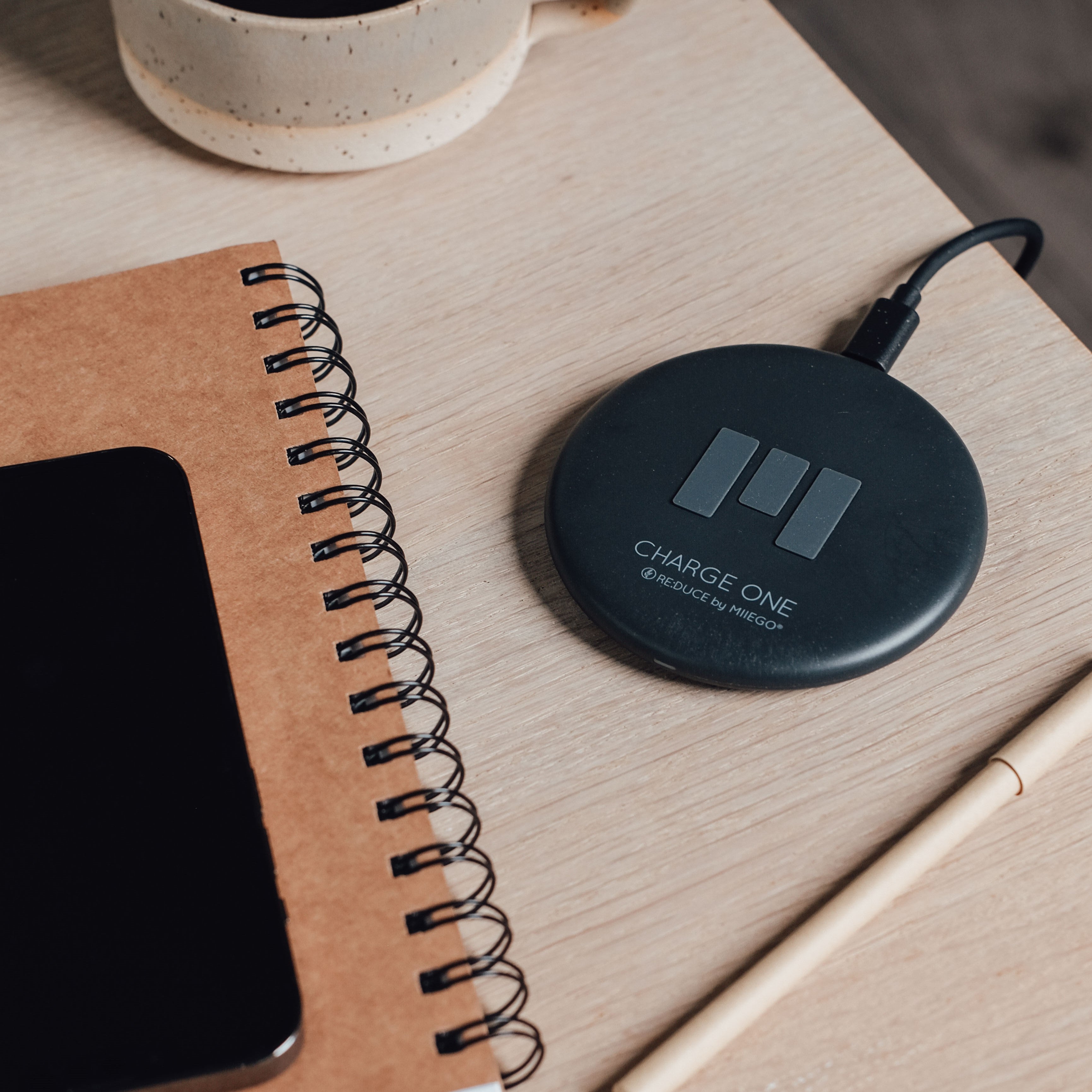 CHARGE ONE RE:DUCE - Trådløs Charger