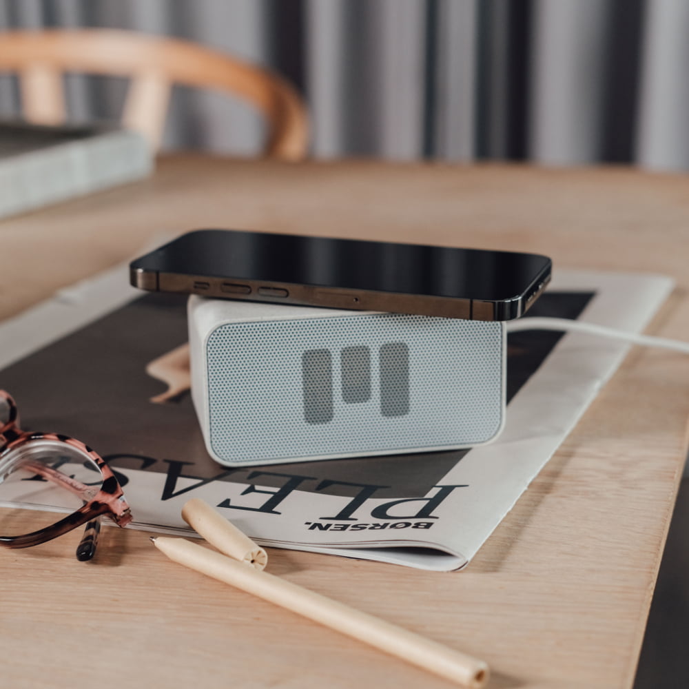 WIRELESS CHARGING… SIMPLIFIED