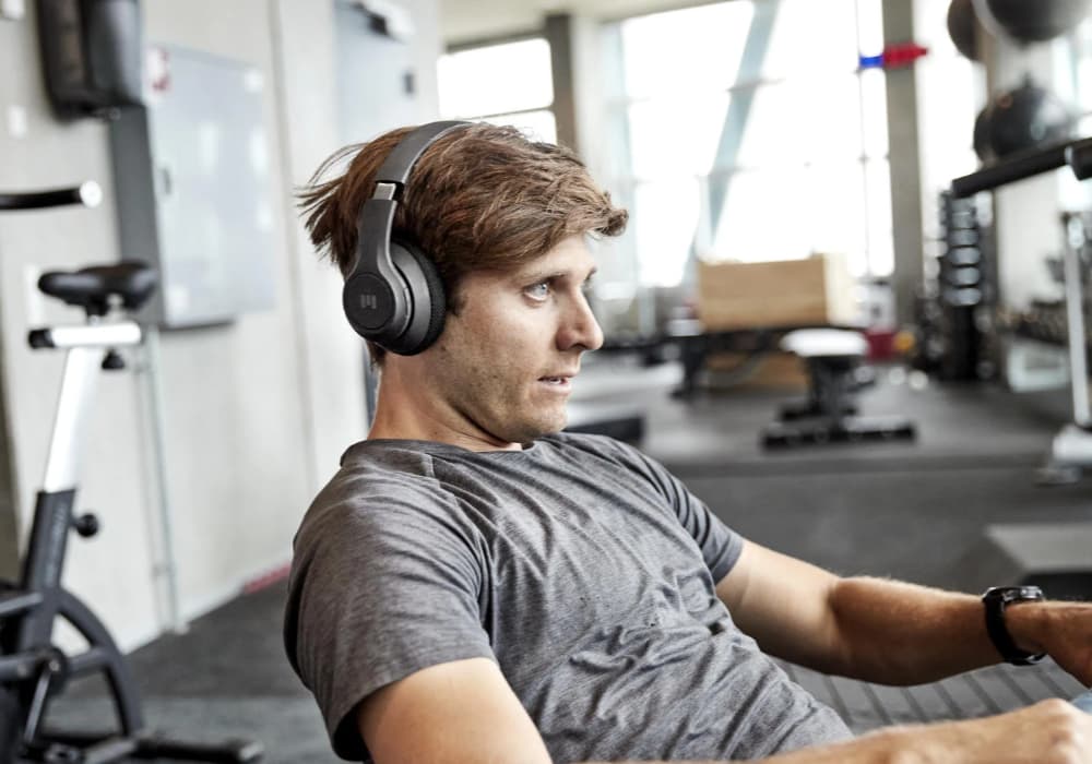 Good headphones best sale to workout in