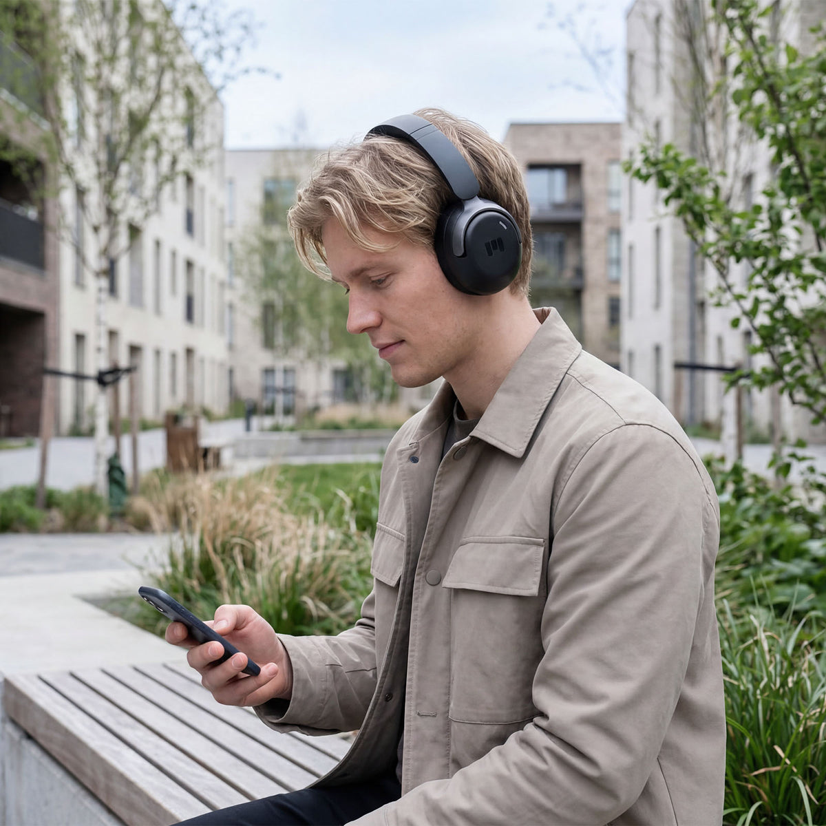 PREMIUM SOUND AND COMFORT