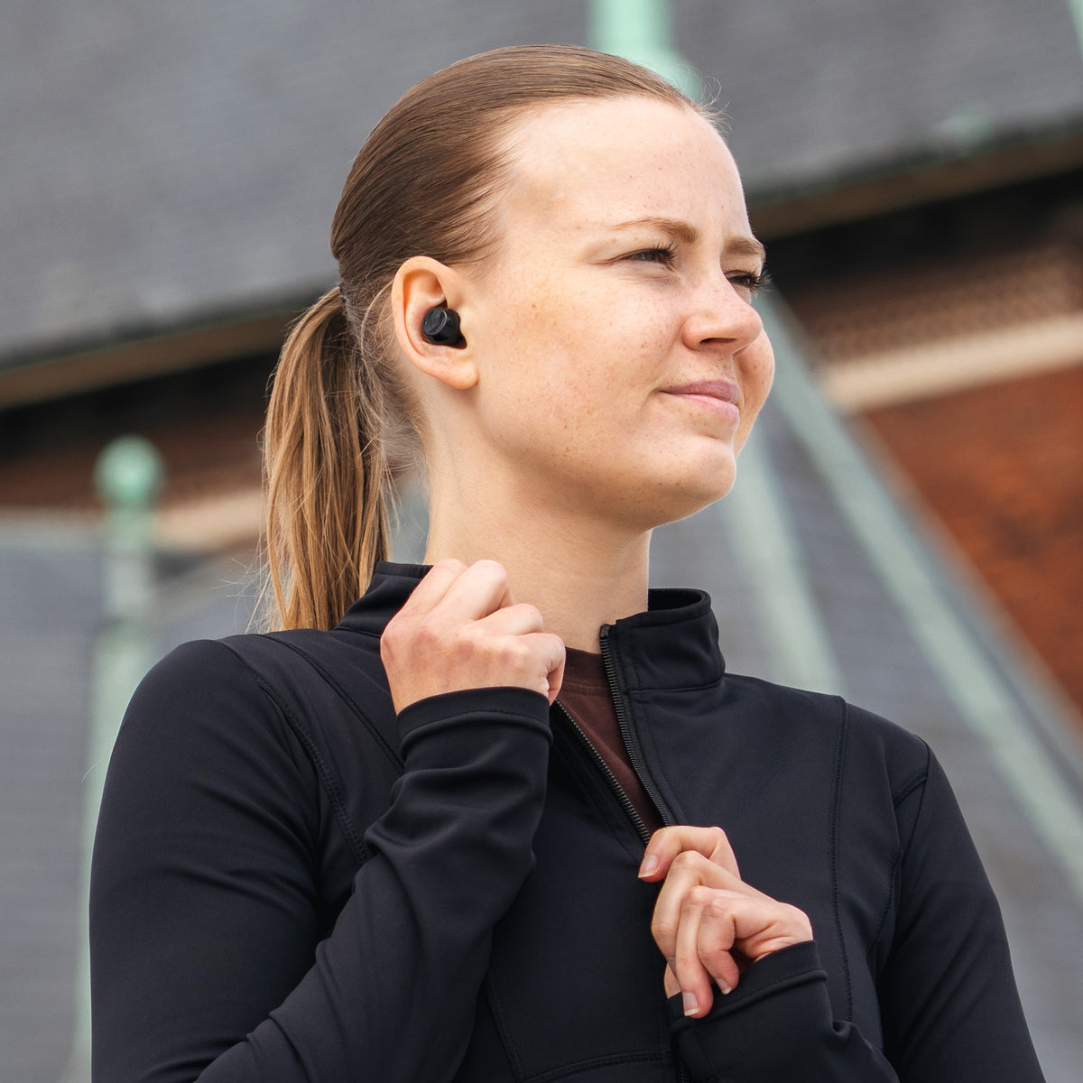 COMPACT TRUE WIRELESS EARBUDS FOR AN ACTIVE EVERYDAY LIFE